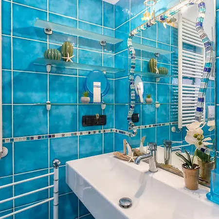 Sardinia Re - Valerys Flat Alghero